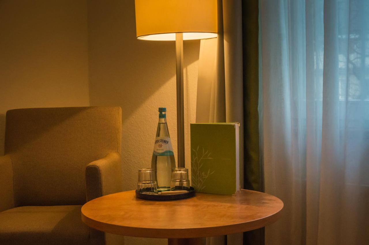 Hotel Mingarden Дюссельдорф Экстерьер фото