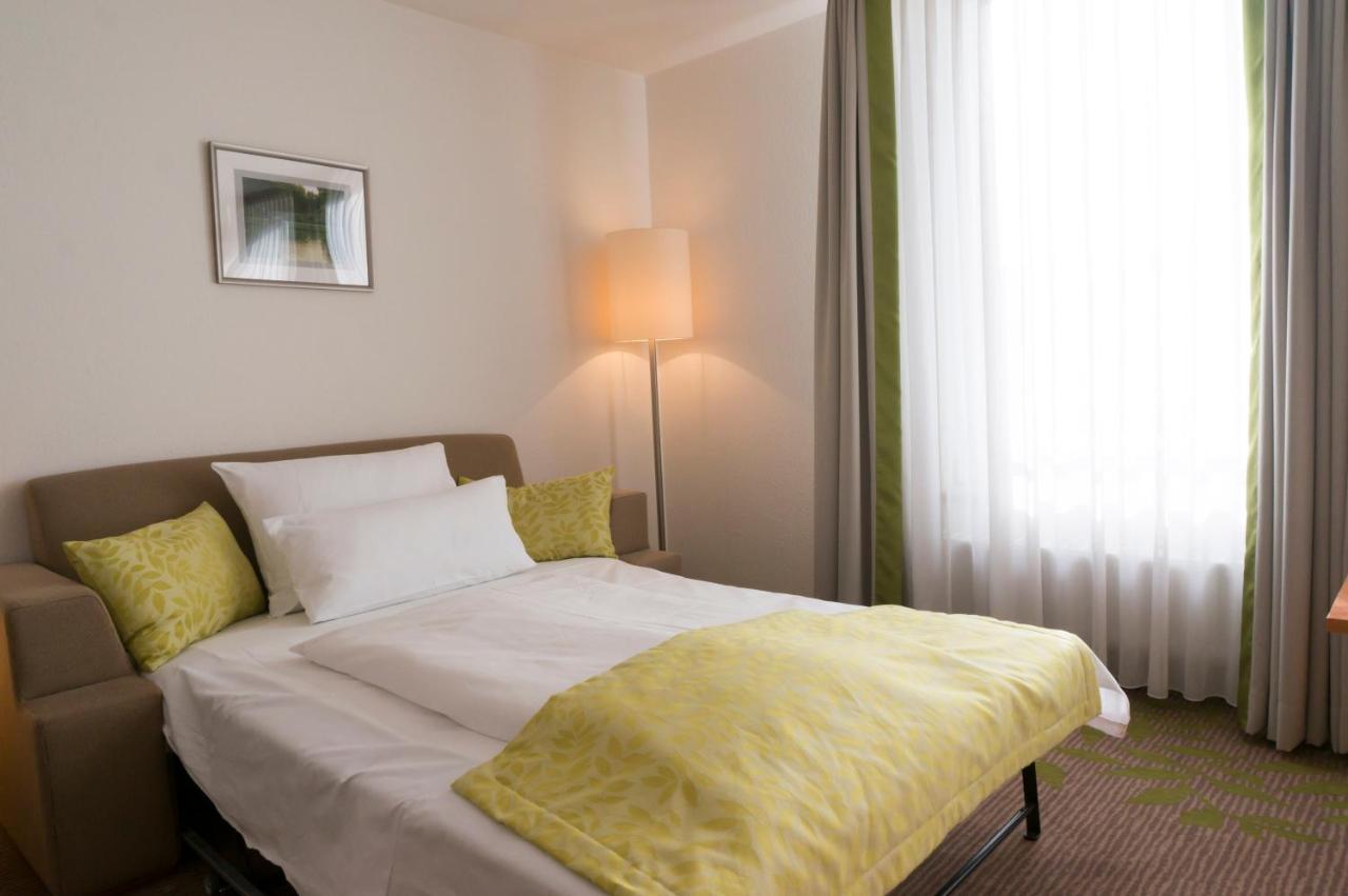 Hotel Mingarden Дюссельдорф Экстерьер фото
