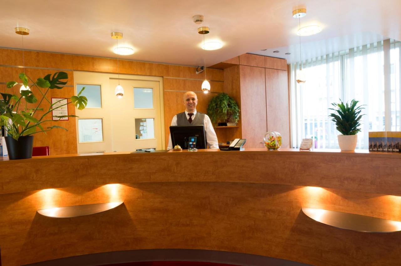 Hotel Mingarden Дюссельдорф Экстерьер фото